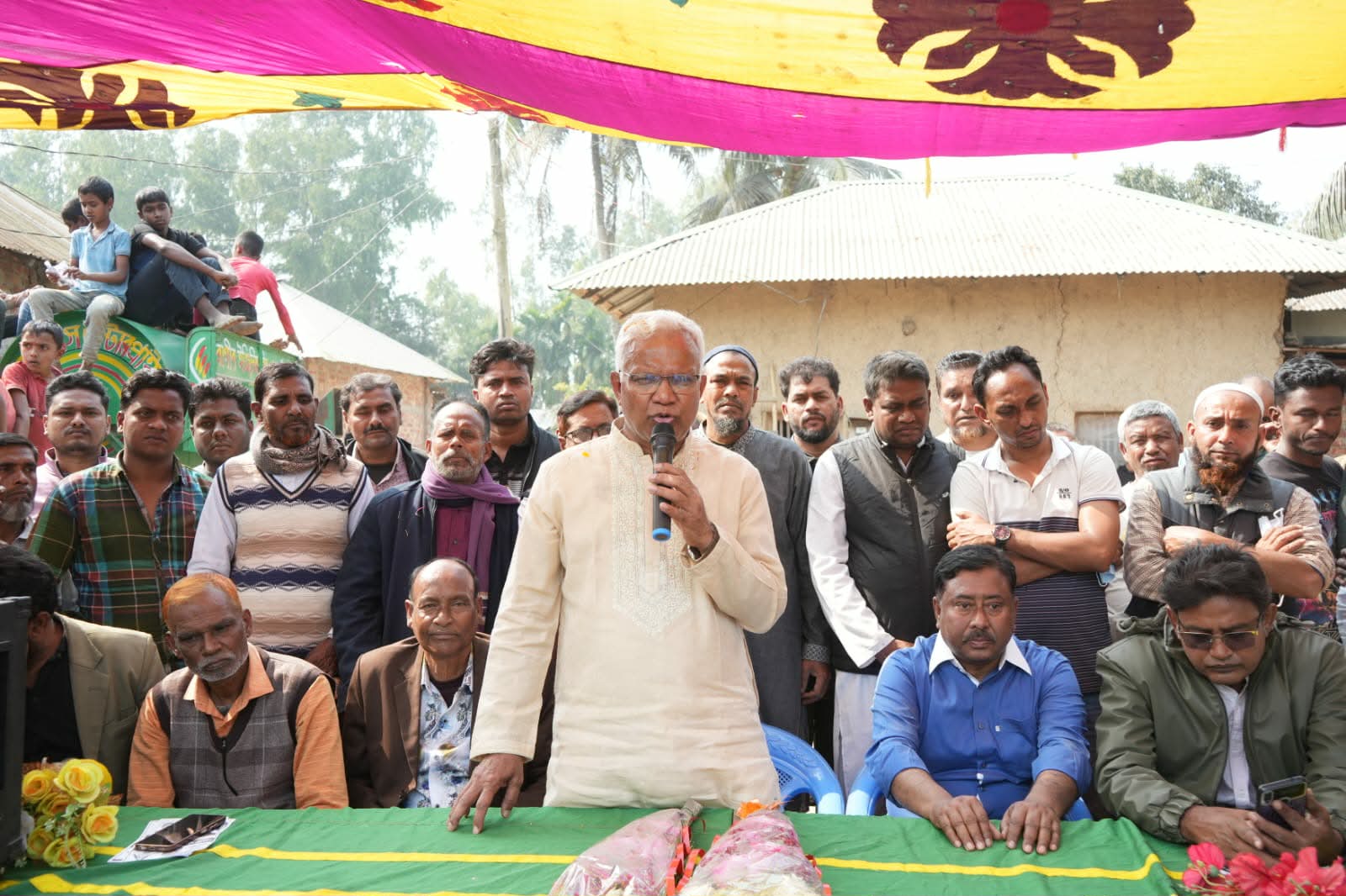 দিনাজপুর- ৬ আসনে ডা. এ জেড এম জাহিদ হোসেনের গণসংযোগ ও পথসভা