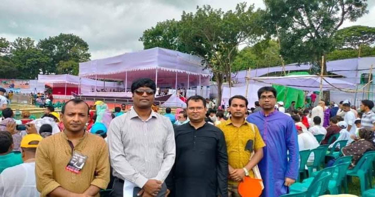 এবার আ.লীগপন্থী দুই শিক্ষকের দখলে থাকছে বেরোবির বইমেলার দায়িত্ব