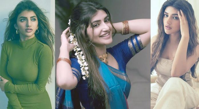 বলিউডে অভিষেকের অপেক্ষায় দক্ষিণের শ্রীলীলা