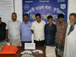 চিলমারীতে আশ্রয়ন প্রকল্পের ঘর থেকে গ্রেফতার- ৮ জন