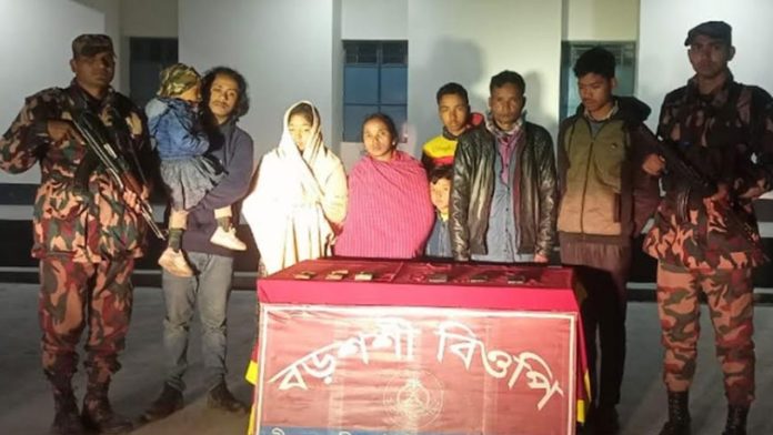 ভারতে অনুপ্রবেশকালে ৮ বাংলাদেশি আটক