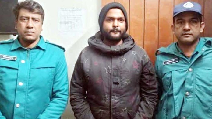 রংপুরে হত্যা মামলার আসামি ছাত্রলীগ নেতা অস্ত্রসহ গ্রেপ্তার