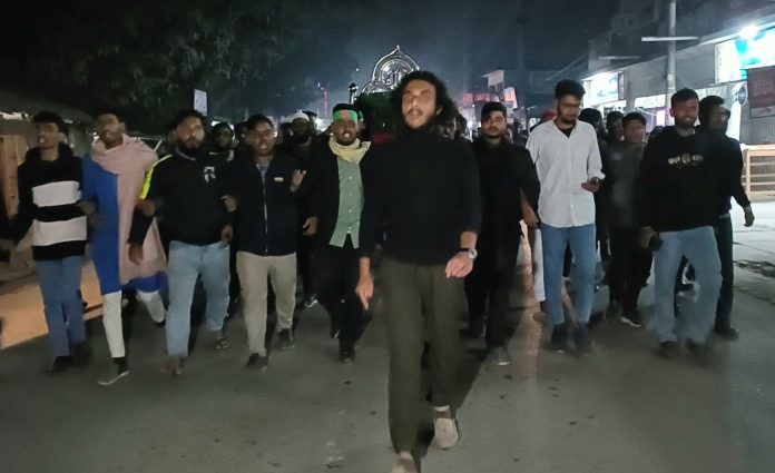আওয়ামীলীগের বিচারসহ নিষিদ্ধের দাবিতে কুড়িগ্রামে খাটিয়া মিছিল
