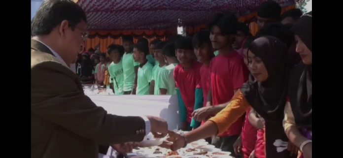 পঞ্চগড়ে তারুণ্যের উৎসবের অংশ হিসেবে 'রকমারী রান্না প্রতিযোগীতা' অনুষ্ঠিত।