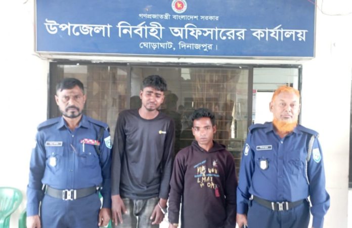 অবৈধ বালু পরিবহনের দায়ে ২ শ্রমিকেকে তিন দিনের কারাদণ্ড