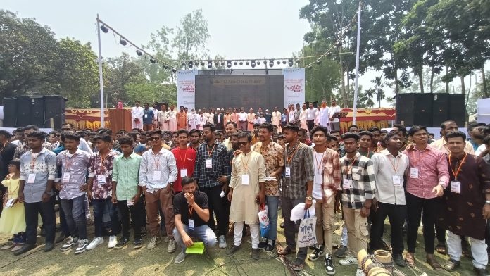 পঞ্চগড়ের মাঘই পানিমাছ পুকুরী উচ্চ বিদ্যালয়ের নতুন ও সাবেক শিক্ষার্থীদের ঈদ পুণর্মিলনী