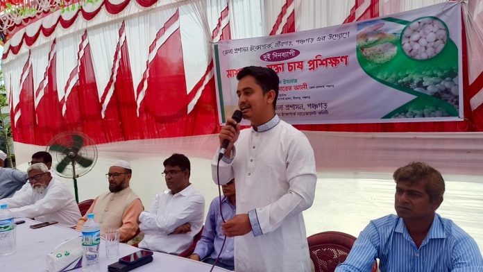 পঞ্চগড় মাশরুম ও মুক্তা চাষের ব্রান্ডিং জেলা হতে পারে পঞ্চগড়ে প্রশিক্ষণ কর্মশালায় সারজিস আলম
