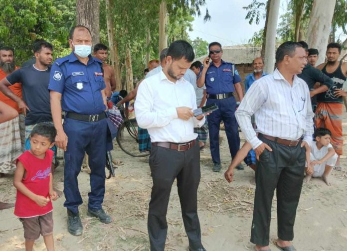 নবাবগঞ্জে অবৈধ বালু উত্তোলনের সরঞ্জামাদি জব্দ করেছে উপজেলা প্রশাসন