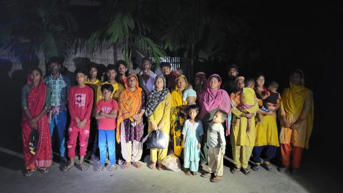বিএসএফের হাতে আটক নারী-শিশুসহ ২৪ বাংলাদেশিকে ফেরত আনল বিজিবি
