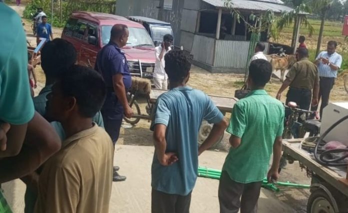 ভূরুঙ্গামারীতে তেলের পাম্পে ভ্রাম্যমাণ আদালতের অভিযান, ১০ হাজার টাকা জরিমানা