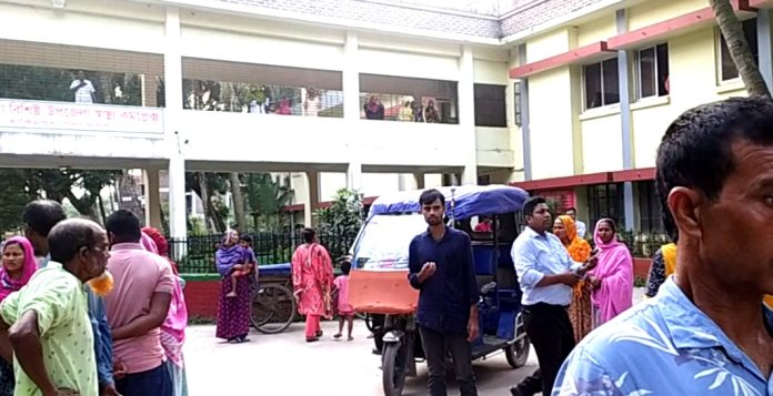 হিলিতে বিদুৎস্পৃষ্ট হয়ে স্কুল শিক্ষার্থীর মৃত্যু