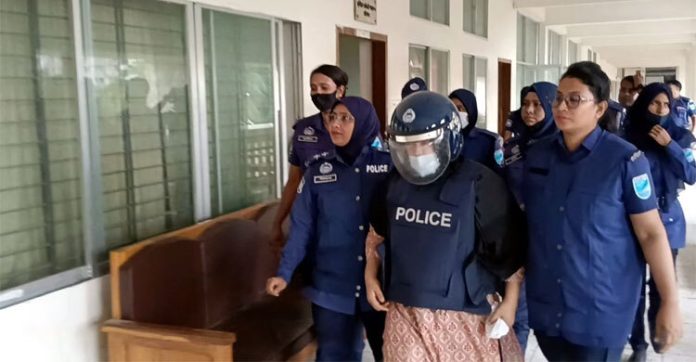 ৪ দিনের রিমান্ড শেষে আদালতে মমতাজ
