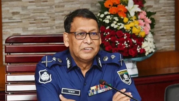 পুলিশের কাছে বড়জোর শটগান থাকতে পারে - আইজিপি