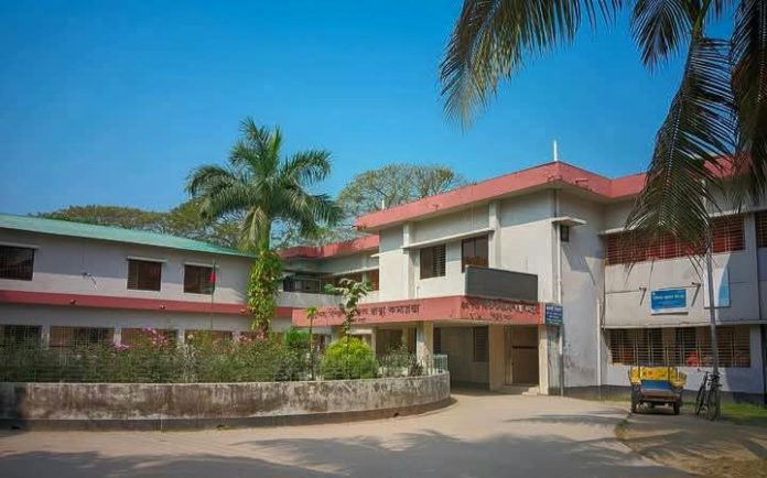 পীরগাছায় আম কুড়াতে গিয়ে পুকুরে ডুবে শিশুর মৃত্যু