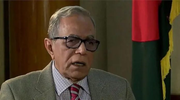 ১৬ বছরে ভুলের ফলেই আওয়ামী লীগের আজকের এই পরিণতি : সাবেক রাষ্ট্রপতি আবদুল হামিদ
