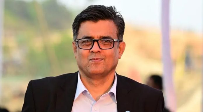 শেখ হাসিনার দেশ ছাড়ার খবর আগে জেনেছিলেন প্রেস সচিব! সোর্স কারা ছিলেন?