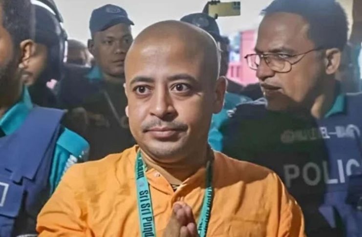 চিন্ময় কৃষ্ণকে জেলগেটে এক দিনের জিজ্ঞাসাবাদের নির্দেশ