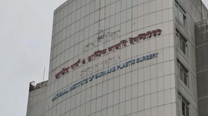 রাজধানীতে পানির ট্যাংকি পরিস্কারের সময় বিস্ফোরণ, দগ্ধ ৪