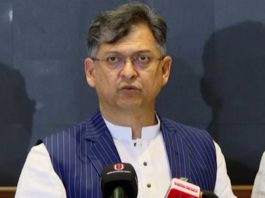 সব বিষয়ে ঐকমত্যে বাধ্য করা ঠিক হবে না : সালাহউদ্দিন আহমদ