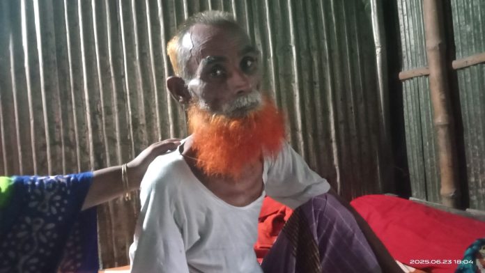 পীরগাছায় স্বামীকে বাঁচাতে স্ত্রীর আকুতি,চিকিৎসা পেলেই সুস্থ হয়ে উঠবেন ক্যান্সার আক্রান্ত শাহাদুল-