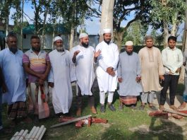 কাহারোলে জামায়াতের উদ্যোগে টিউবওয়েল বিতরণ