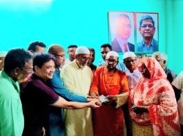 চিরিরবন্দরে বিএনপি'র সদস্য নবায়ন ও নতুন সদস্য ফরম বিতরণ