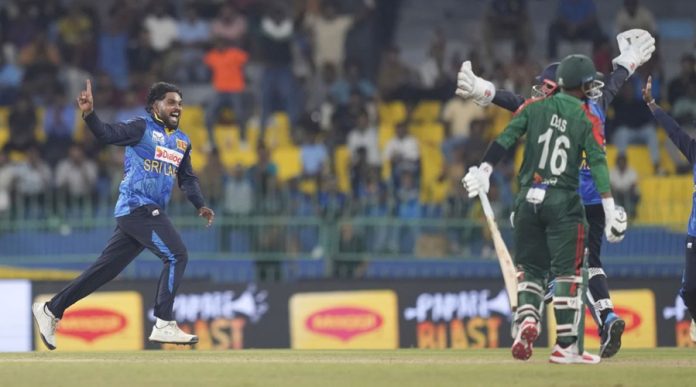 ৫ রানের ব্যবধানে ৭ উইকেট হারিয়ে লজ্জার রেকর্ড বাংলাদেশের