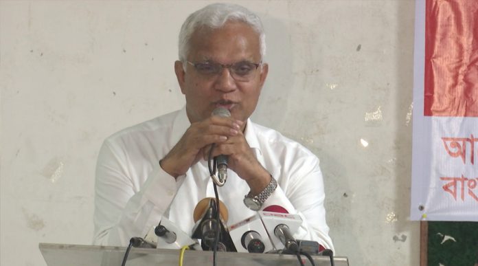 সাংবাদিকদের ধমক দেবেন, এটা সভ্য রাজনীতির কথা নয় : ডা. জাহিদ
