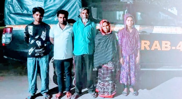 গাইবান্ধার গৃহবধূ হত্যা মামলার ৫ আসামি গ্রেপ্তার