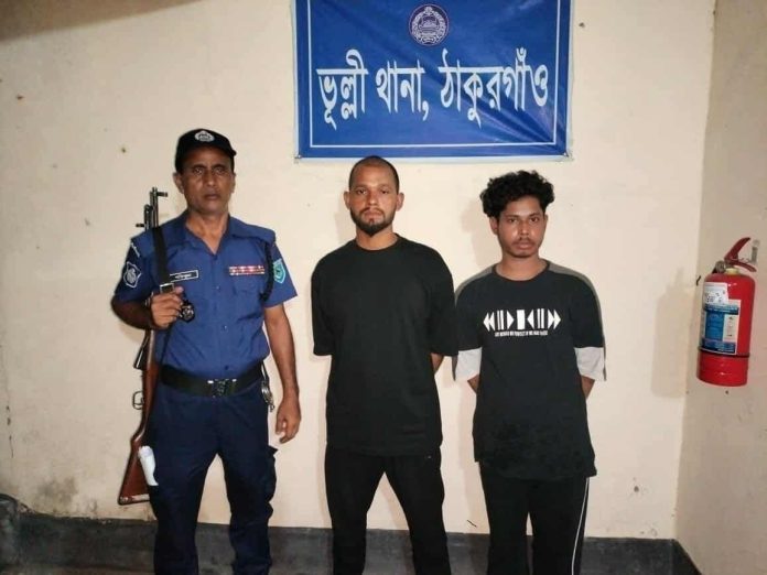 দিনাজপুরে আবাসিক হোটেল থেকে অপহৃত কলেজছাত্র উদ্ধার, দুই অপহরণকারী আটক