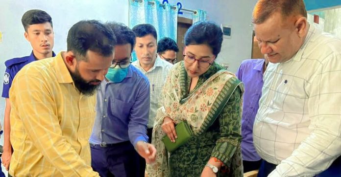 বীরগঞ্জে দুটি ডায়াগনস্টিক সেন্টারকে ৬০ হাজার টাকা জরিমানা